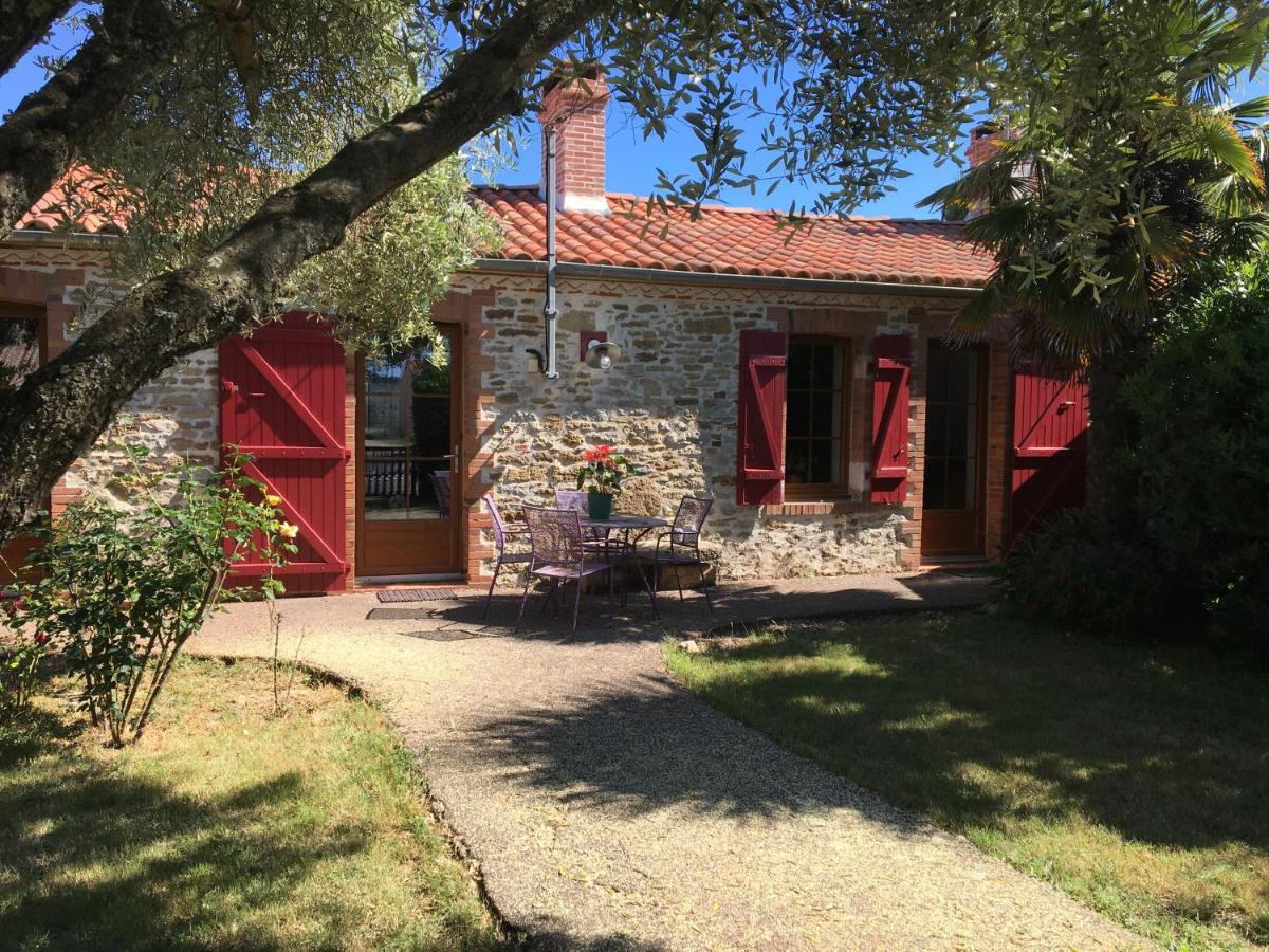 Le Clos De La Viniere 滨海雅尔 外观 照片